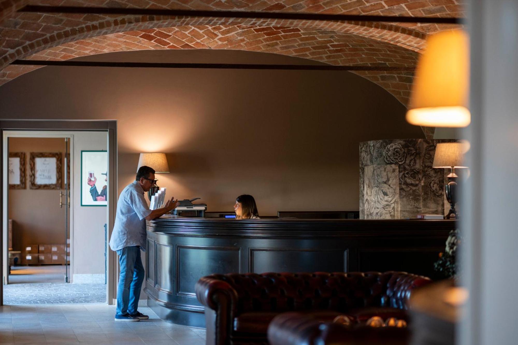 Spinerola Hotel Restaurant E Spa Arborea Монкальво Екстер'єр фото